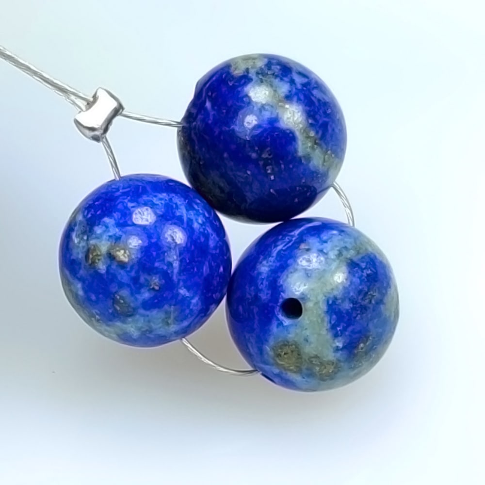 13.61 Ctw Natural 3 Blue Lapis Round Beads (1 of 2)