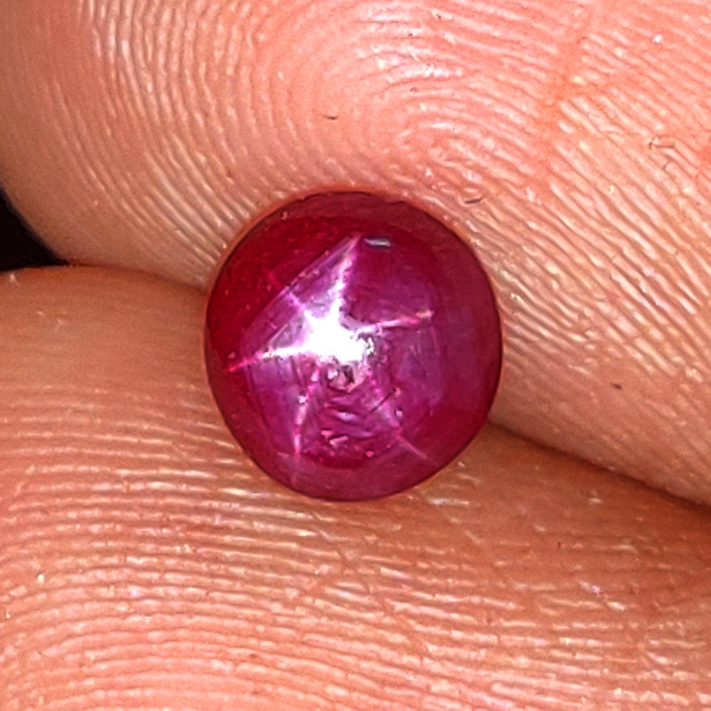 1.20 Ctw Natural Six Line Red Star Ruby Round Cab (1 of 2)