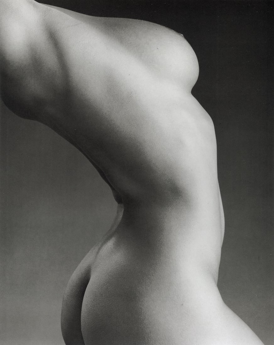 ROBERT MAPPLETHORPE - Lisa Marie, 1987: Artist: Robert Mapplethorpe Title: Lisa Marie, 1987 Medium: Photo Litho, 1992, Italy Dimensions: 7.9x10" Description: Heat Wax Mounted on 11x14" Conservation Board Artist Bio: Robert Mapplethorpe was
