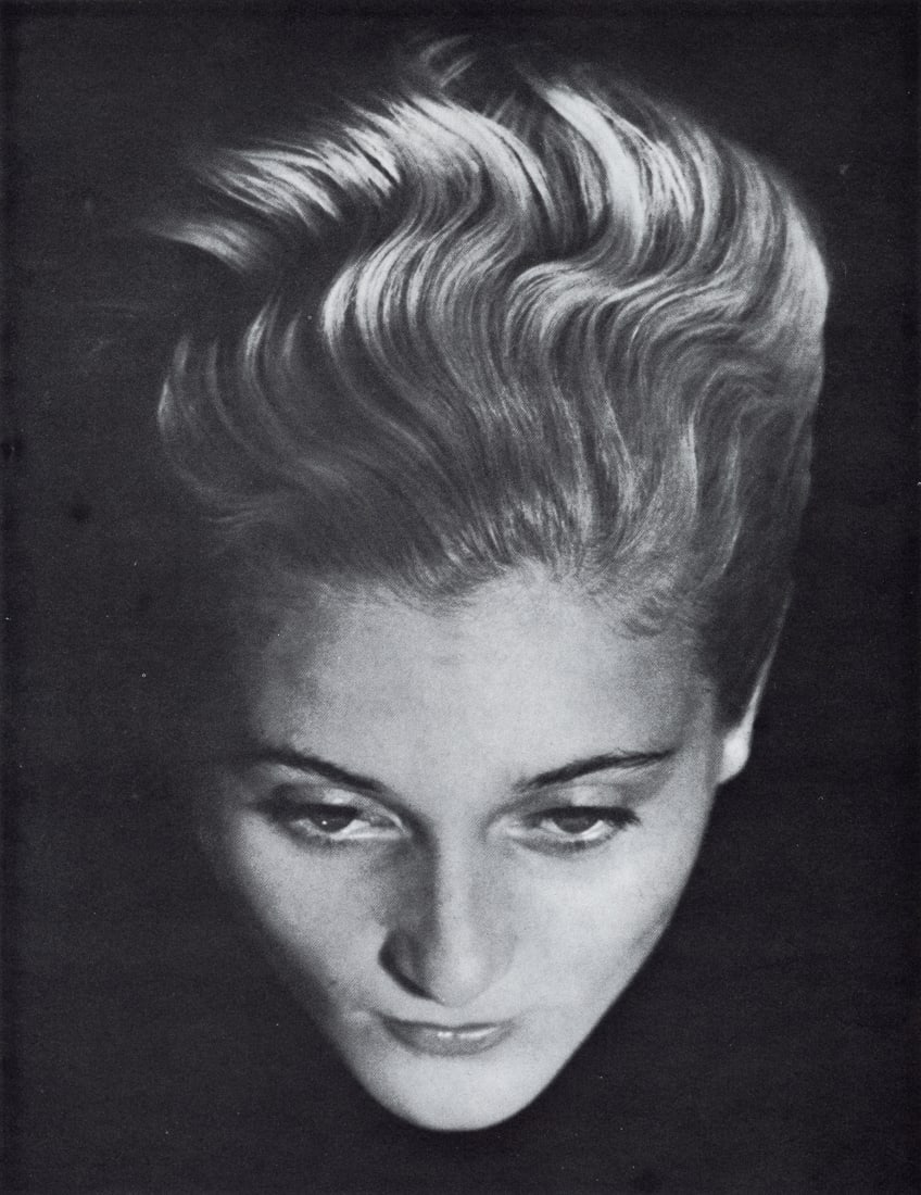 MAN RAY - Lee Miller, 1930 (1 of 1)