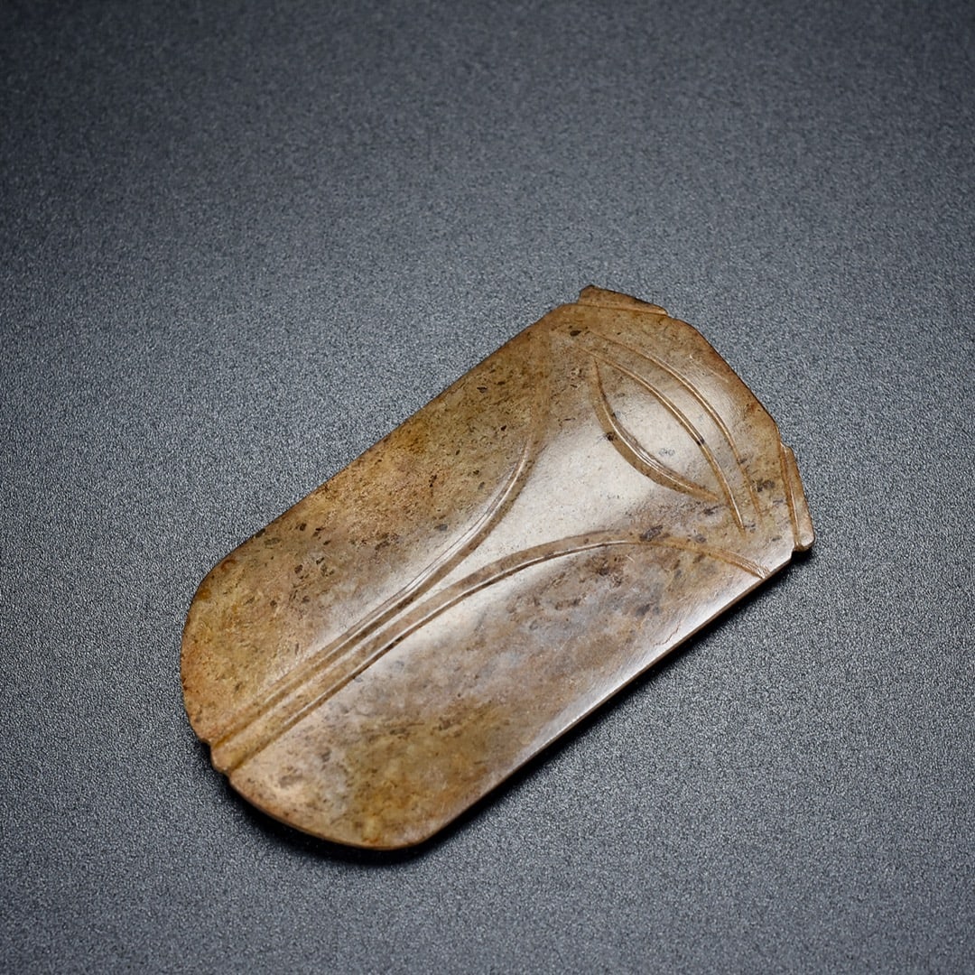 Chinese Hetian Jade Cicada Pendant (1 of 8)