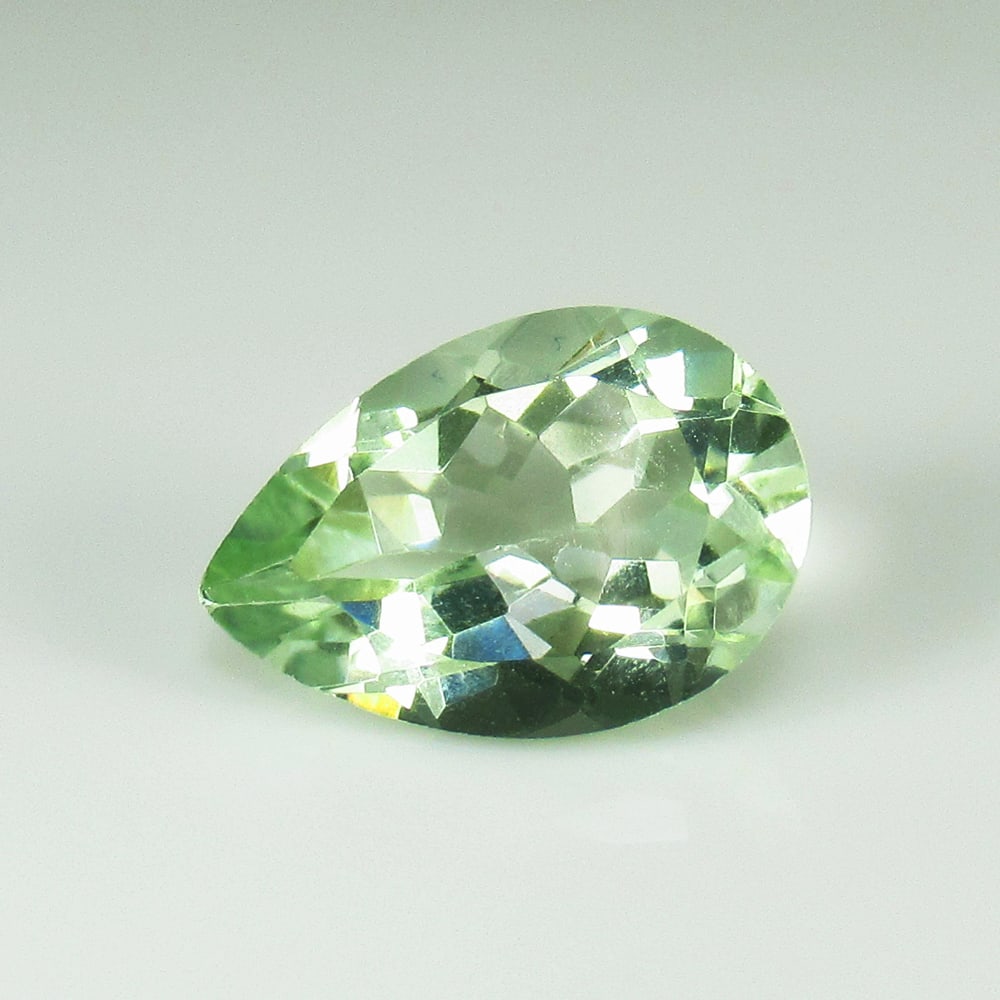 5.32 Ct - Natural Green Amethyst (1 of 2)