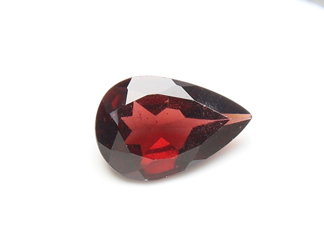 Pyrope almandine store garnet price