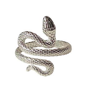 925 Sterling Silver Gothic Silver Snake Ring: Title: 925 Sterling Silver Gothic Silver Snake Ring Additional Information: Silver rings snake design: The surface of this snake rings is realistic snake pattern and eyes, with wild, charming, full of