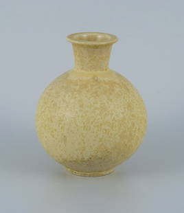 Berndt Friberg for Gustavsberg, ceramic vase with speckled yellow glaze.: Berndt Friberg for Gustavsberg, ceramic vase with speckled yellow glaze. 1960s. Perfect condition. First factory quality. Indistinctly stamped. Dimensions: H 10.5 x D 8.0 cm. Reserve: $224.00 Shipping