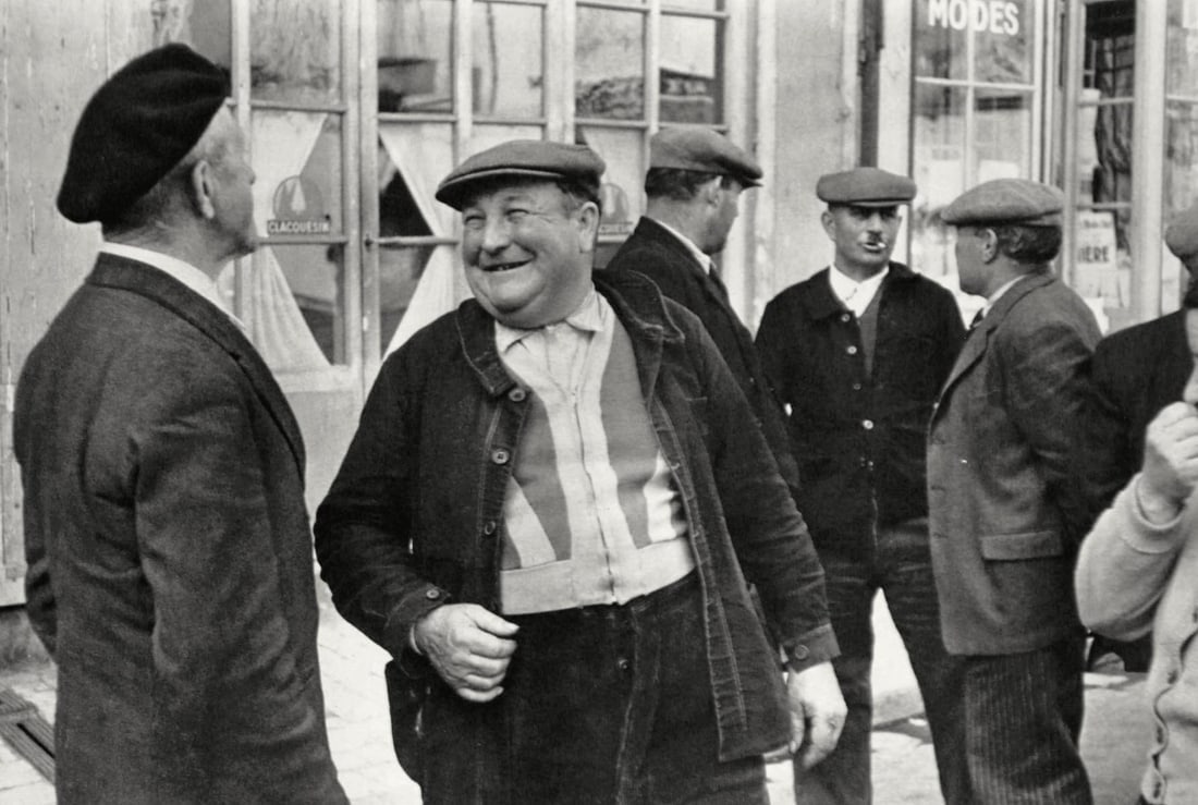 HENRI CARTIER-BRESSON - Market day at Chateau-Renault, in the province of Beauce: Title: HENRI CARTIER-BRESSON - Market day at Chateau-Renault, in the province of Beauce Description: Artist: HENRI CARTIER-BRESSON Print Title: Market day at Chateau-Renault, in the province of Beauce
