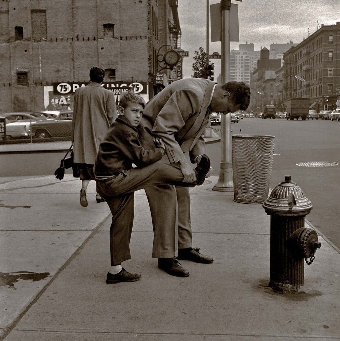 VIVIAN MAIER - Untitled: Title: VIVIAN MAIER - Untitled Description: Artist: VIVIAN MAIER Print Title: Untitled Medium:Duotone Photolithograph Printed 2010’s in China Image size (inches) approx. 9 x 9” Additional 