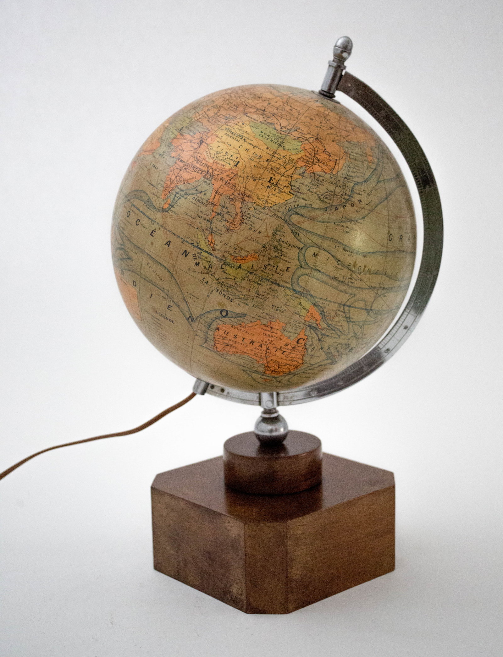 Adnet lighted French Glass Globe glass 1935: From the geography this globe is from the early 19350's . The Forest company is a very well know French company which produced until the 1950's and become " Taride" in later date , this globe is made 