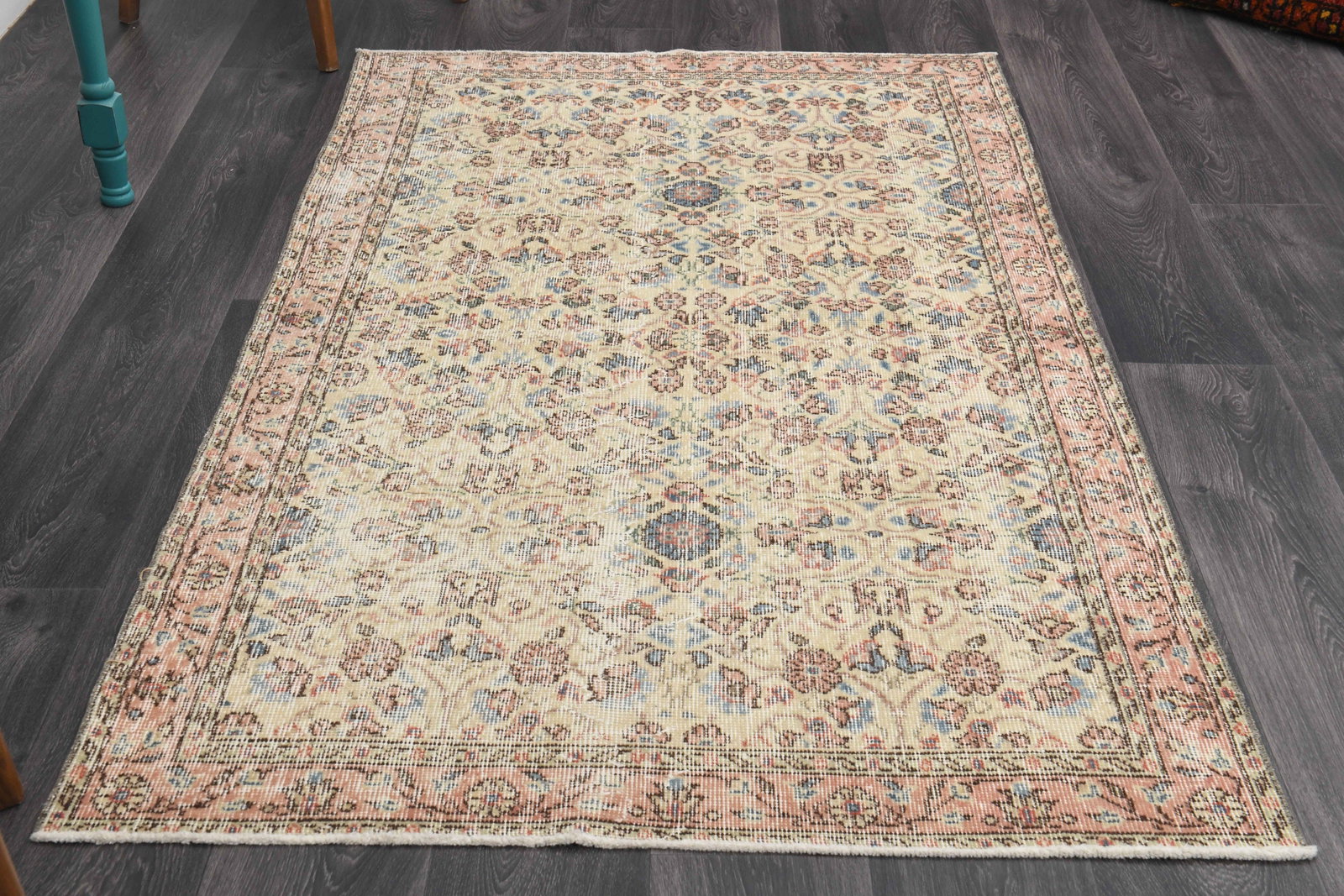 1970s Turkish Oushak Handmade Wool Pink Area Rug: Title: 1970s Turkish Oushak Handmade Wool Pink Area Rug Origin: Turkey Date/Period: 1960 - 1970 Materials: Wool And Cotton Size: Width: 3.7 feet Length: 6.5 feet Description: This Turkish one-of-a-kin