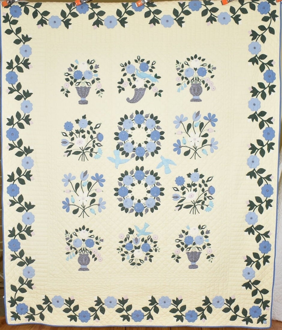 40's Album Applique Quilt, Vine Border (1 of 12)