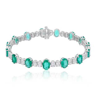 Zambian Emerald SI/H Diamond Bracelet 14k White Gold: Title: Zambian Emerald SI/H Diamond Bracelet 14k White Gold Additional Information: Item Code : SEBR-43474, Gold : 11.17gm : 4.58 ct. Diamond(Hi color Si clarity): 9.87 ct. Zambian Emerald : Gross