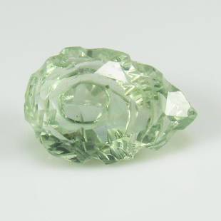 Natural Green Amethyst - 3.17 Ct: No Reserve! Title: Natural Green Amethyst - 3.17 Ct Origin: Brazil Weight: 3.17 Size/Dimensions: 11.7 x 8.0 x 6.0 mm Additional Information: Pieces : 1 No's / Shape : Pear Carving / Color : Green /