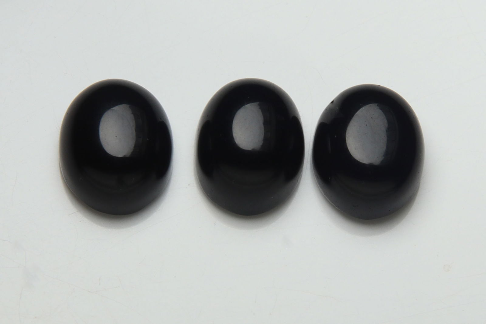 Beautiful " Natural Black Onyx " 13.59 Cts Natural Black Onyx Pair (1 of 3)