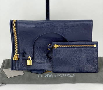 TOM FORD Bag ALIX Fold-Over Navy Blue Pebbled Calfskin Leather Shoulder Bag B443: SKU B443 1121 Pre-Owned 100% Authentic Tom Ford Alix Fold-Over Calfskin Leather Navy Blue Bag RATING: A/B...Very Good, well maintained, shows minor signs of wear ZIPPER: runs smoothly and zips all