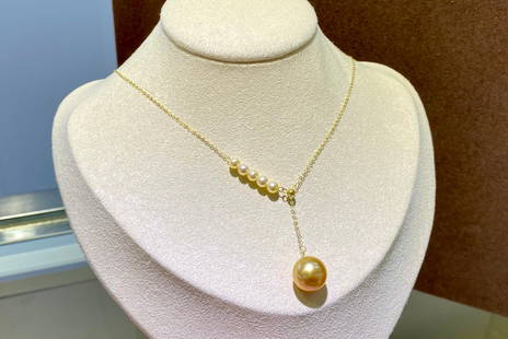 G18k gold pearl necklace: G18k gold pearl necklace.5mm flawless, gold pearls, 10-11mm aurora gold pearls, tea gold Reserve: $500.00 Shipping: Domestic: Shipping rates are determined by destination International: Foreign shippi