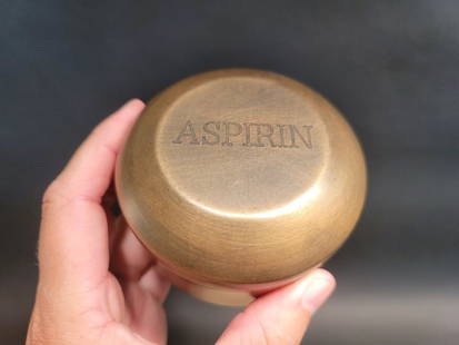 Brass Tobacco Snuff or Pill Box Ring Container Box: 3 1/2" x 3" Nice reproduction of an antique brass container, well made with a snug fitting top... Small containers like this many times were used to store pills or snuff throughout history. This box h