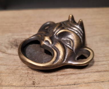Brass folk art Devil Ashtray: 3" Tall x 3" Wide Great brass ashtray. This piece was made to look just like an antique, but is new. Reserve: $15.00 Shipping: Domestic: Flat-rate of $7.00 to anywhere within the contiguous U.S. Inter