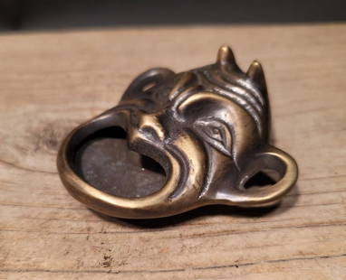 Brass folk art Devil Ashtray: 3" Tall x 3" Wide Great brass ashtray. This piece was made to look just like an antique, but is new. Reserve: $15.00 Shipping:Domestic: Flat-rate of $7.00 to anywhere within the contiguous