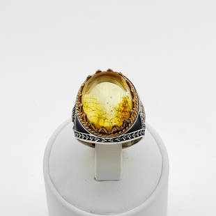 925 Silver Men's Ring with Baltic Amber: Title: 925 Silver Men's Ring with Baltic Amber Additional Information: 925 Silver Men's Ring with Baltic Amber UV Tested -Weight:10.4g -Size: US Size 9.50 (19.50mm) With Gift Box Express