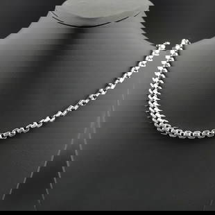 925 Silver Necklace,Chain,Men Necklace: Title: 925 Silver Necklace,Chain,Men Necklace Additional Information: 925 Silver Necklace,Chain -Condition:New -Total Weight:21.7g Size:22 in(56cm) With Gift Box Express Shipping.Carrier:DHL Express C