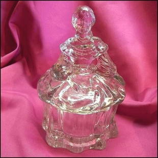 Powder Box Westmoreland Glass Lady Vintage Vanity #15315: Made by Westmoreland Glass Co, this vanity powder box is a hoop skirted lady in clear lead glass. The lidded box was originally made as a powder box but can also be used for small jewelry or cosmetic