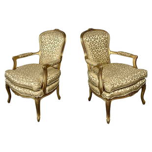 Pair Louis XV Fauteuil, Gilt Armchairs, Hollywood Regency, Leopard Textile: Title: Pair Louis XV Fauteuil, Gilt Armchairs, Hollywood Regency, Leopard TextileDescription: Pair Louis XV Fauteuil, gilt armchairs, Hollywood Regency, Leopard Textile A finely carved and gilt wood