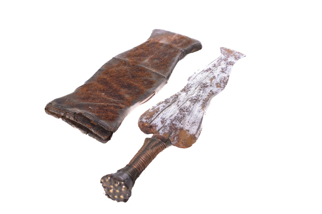 Sword - Mongo - Metal, Copper, Leather - DR Congo: Authentic sword from the Mongo tribe of DR Congo with beautiful blade. The distinctive two-part hilt is characteristic of Mongo knives. Knives, axes, currency blades and spears, all made of forged iro