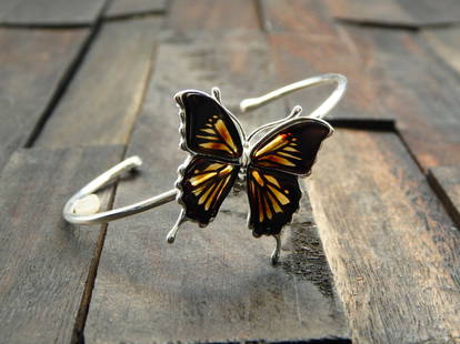 Natural Baltic Amber Monarch Butterfly Bracelet: Title: Natural Baltic Amber Monarch Butterfly Bracelet Additional Information: This spectacular bracelet is a one-of-a-kind piece, featuring genuine Baltic amber that has been hand-carved and burned i