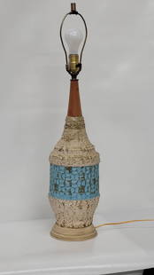 Vintage fat lava table lamp mid century modern chunky ugly pottery atomic newly wired: Vintage from the 1960s Materials: metal, ceramic, pottery Description Vintage Fat Lava Table Lamp Mid Century Modern Chunky Ugly Pottery Atomic New wiring Type: Lamps Color: Cream and blueish Age: Pos