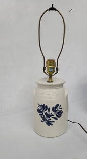 Vintage Stoneware Table Lamp Jug Crock Farmhouse Style Blue Design Pfaltzagraph & Co.: Vintage from the 1990s Materials: Ceramic Width: 6 inches Height: 20 inches Depth: 6 inches Description Vintage Stoneware Table Lamp Jug Crock Farmhouse Style Blue Design Pfaltzagraph & Co.