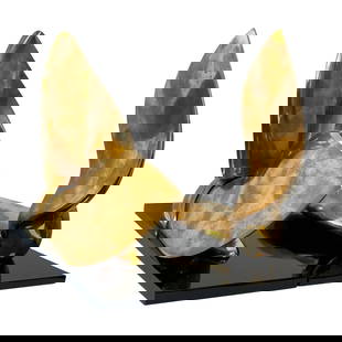Pair American Abstract Gilt Bronze Small Swans Sculptures By Jack Zejac: Pair American Abstract Gilt Bronze Small Swans Sculptures By Jack Zejac Pair Beautiful 20th Century American Abstract Gilt Bronze Small Swans Sculptures by Jack Zejac. Subject in the model abstract fo