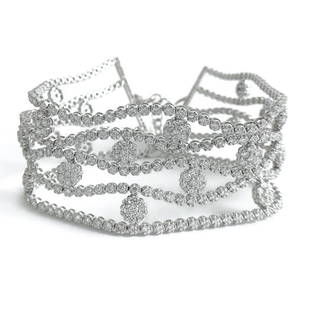 Wide Multistrand Flower Diamond Bracelet 18K White Gold, 12.77 CTW, 49.17 Grams: Wide Multistrand Flower Diamond Bracelet 18K White Gold, 12.77 CTW, 49.17 Grams This is such a gorgeous statement bracelet! Please let us know if you have any questions. Diamonds: 520 round