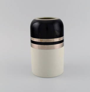 Peter Winquist for Arabia. Modernist vase in glazed ceramics with silver decoration. Finnish design,: Peter Winquist for Arabia. Modernist vase in glazed ceramics with silver decoration. Finnish design, 1960s. Measures: 18 x 11cm. In excellent condition. Signed. Reserve: $259.00 Shipping:Domestic: