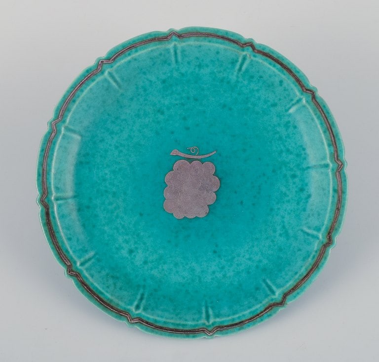 Wilhelm Kåge for Gustavsberg, "Argenta" dish in ceramic. Green glaze decorated with bunch of (1 of 4)