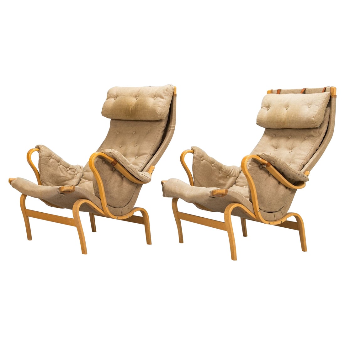 Pair Mid-Century Modern Pernilla Arm / Lounge Chairs by Bruno Mathsson, Denmark: Title: Pair Mid-Century Modern Pernilla Arm / Lounge Chairs by Bruno Mathsson, Denmark Description: Pair Mid-Century Modern pernilla arm / lounge chairs by Bruno Mathsson, Denmark Pair of Mid-Century