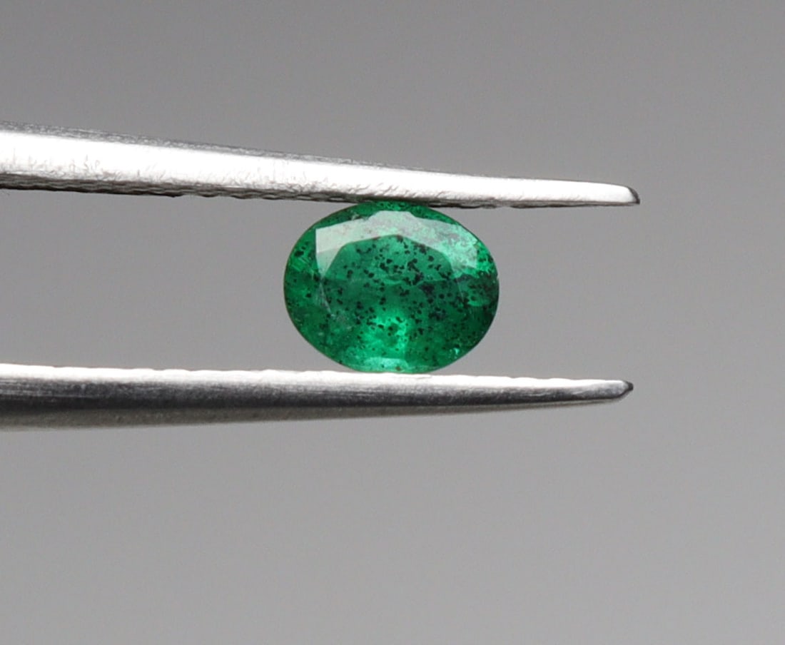 Gorgeous " Natural Zambia Emerald " 0.38 Cts Natural Zambia Emerald (1 of 5)