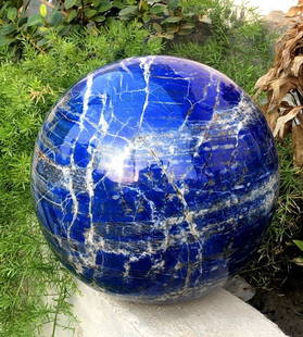 Lapis Lazuli Polished Ball, Blue Lapis, Self Standing Tumble, Polished Stone, Lapis stone, Home: Materials: Gem type: Lapis lazuli Description Lapis Lazuli Polished Ball, Blue Lapis, Self Standing Tumble, Polished Stone, Lapis stone, Home Decor, Display Specimen It has natural color. Ball has