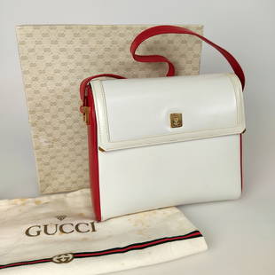 GUCCI Vintage two-tone leather handbag: Title: GUCCI Vintage two-tone leather handbagMaterials: LeatherMeasurements/Size: MEASUREMENTS: Length 21 cm, Height 19 cm, Depth 5 cm, Shoulder strap 18 cmDescription: (4786B186). Vintage two-tone