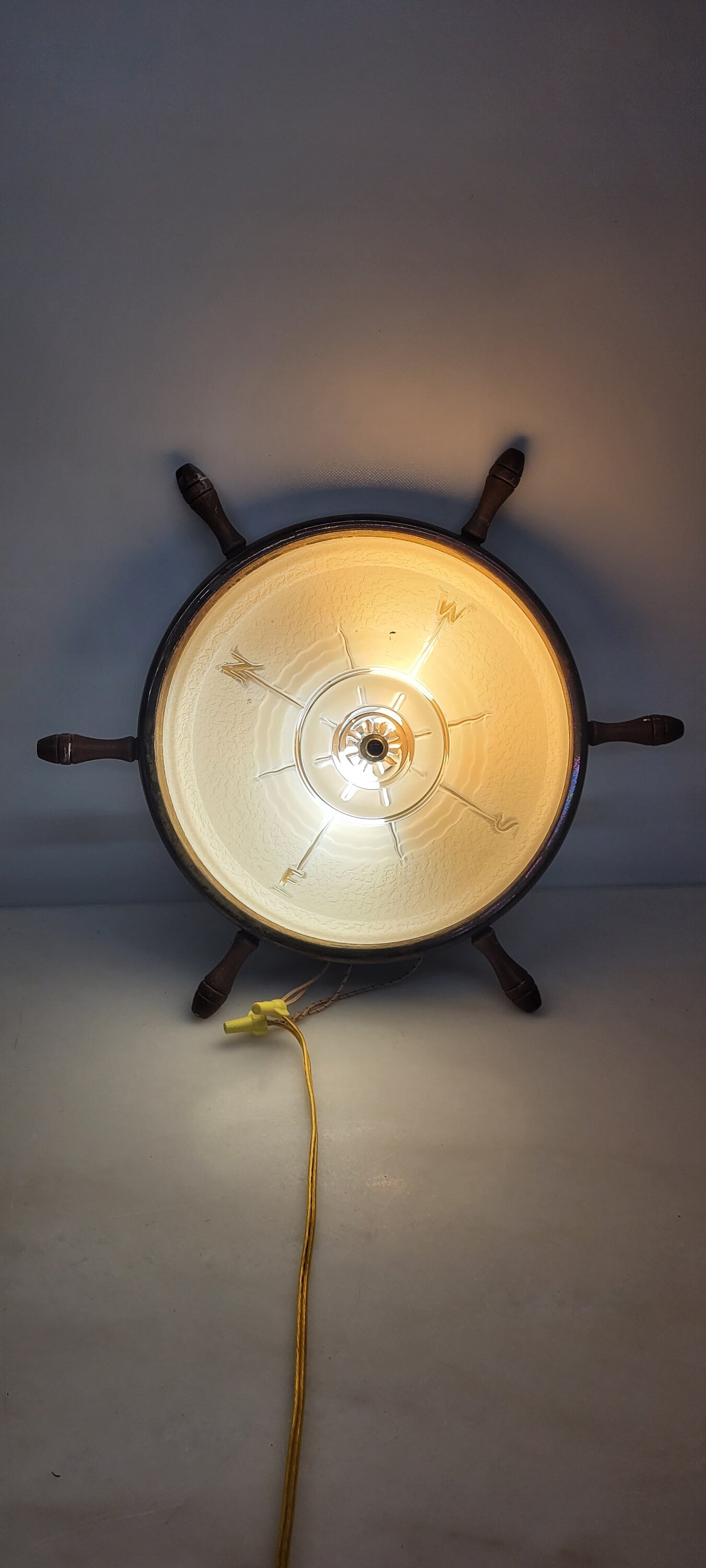Vintage Nautical Glass Ceiling Light Shade Wood Anchor Wheel Compass (1 of 10)