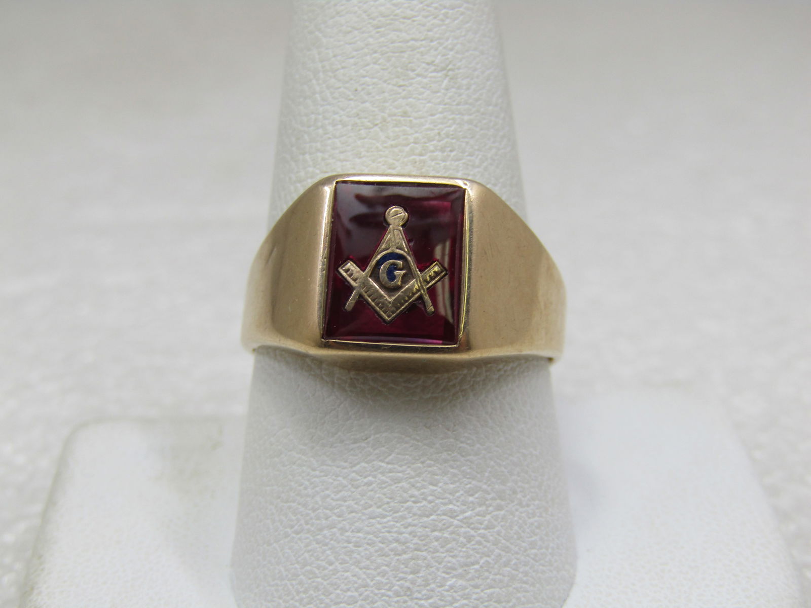 Vintage 10kt Ruby Masonic Ring, Sz. 10, Signed, 1940's-1950's (1 of 4)