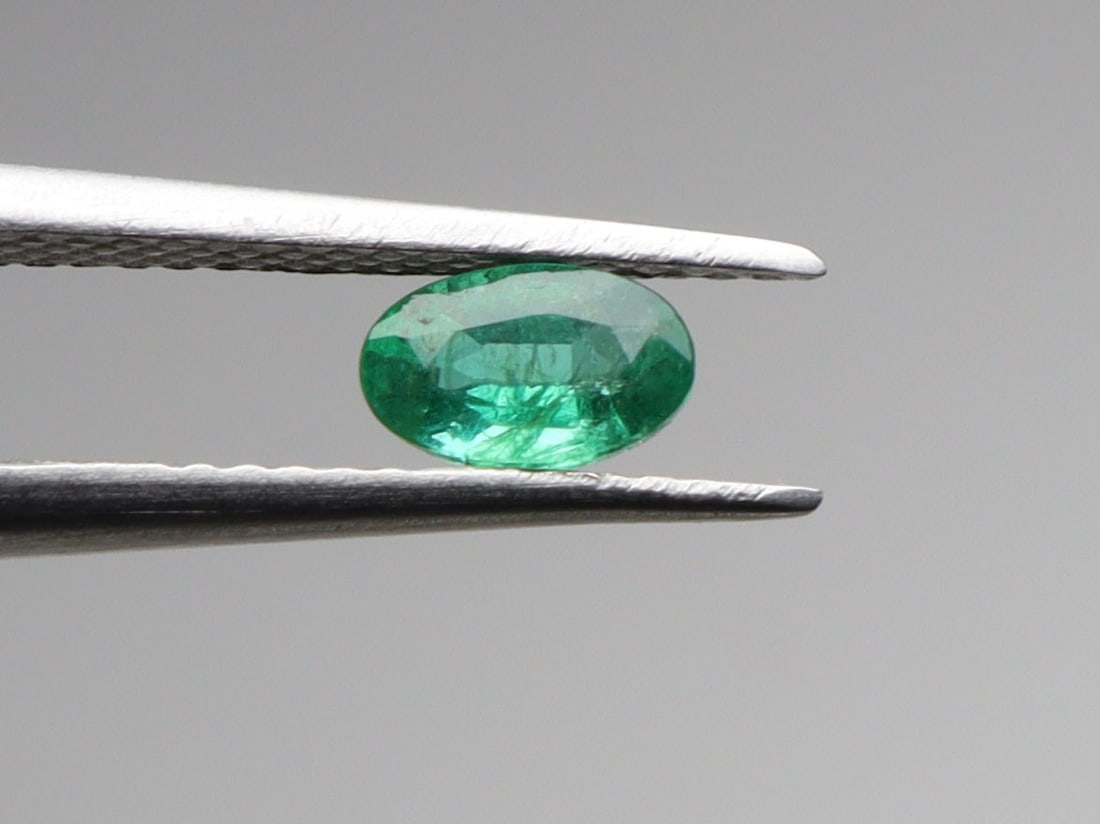 Lovely " Natural Zambia Emerald " 0.30 Cts Natural Zambia Emerald (1 of 5)