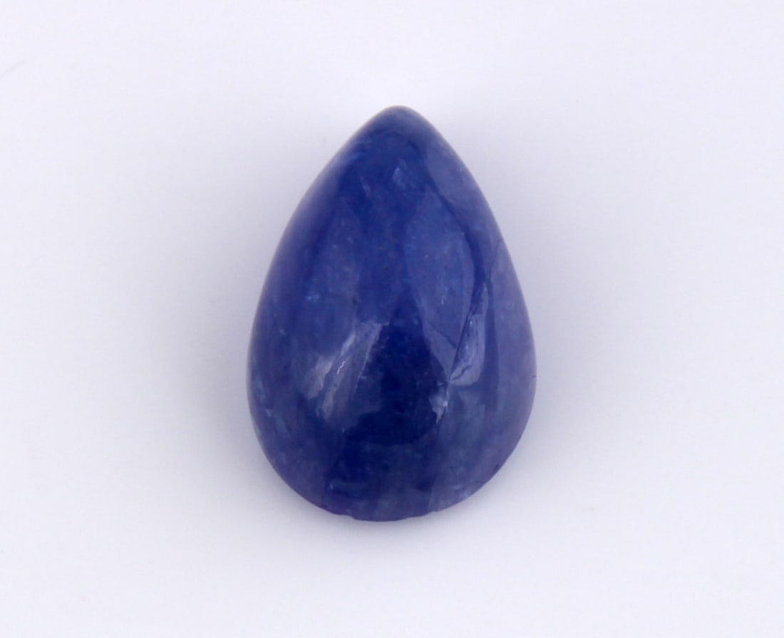 Spectacular " Natural Tanzanite " 5.52 Cts Natural Tanzanite: No Reserve! Title: Spectacular " Natural Tanzanite " 5.52 Cts Natural Tanzanite Additional Information: Gemstone : Natural Tanzanite Origin: Tanzania Weight : 5.52 carats Dimensions : 12.70x8.46x6.09 