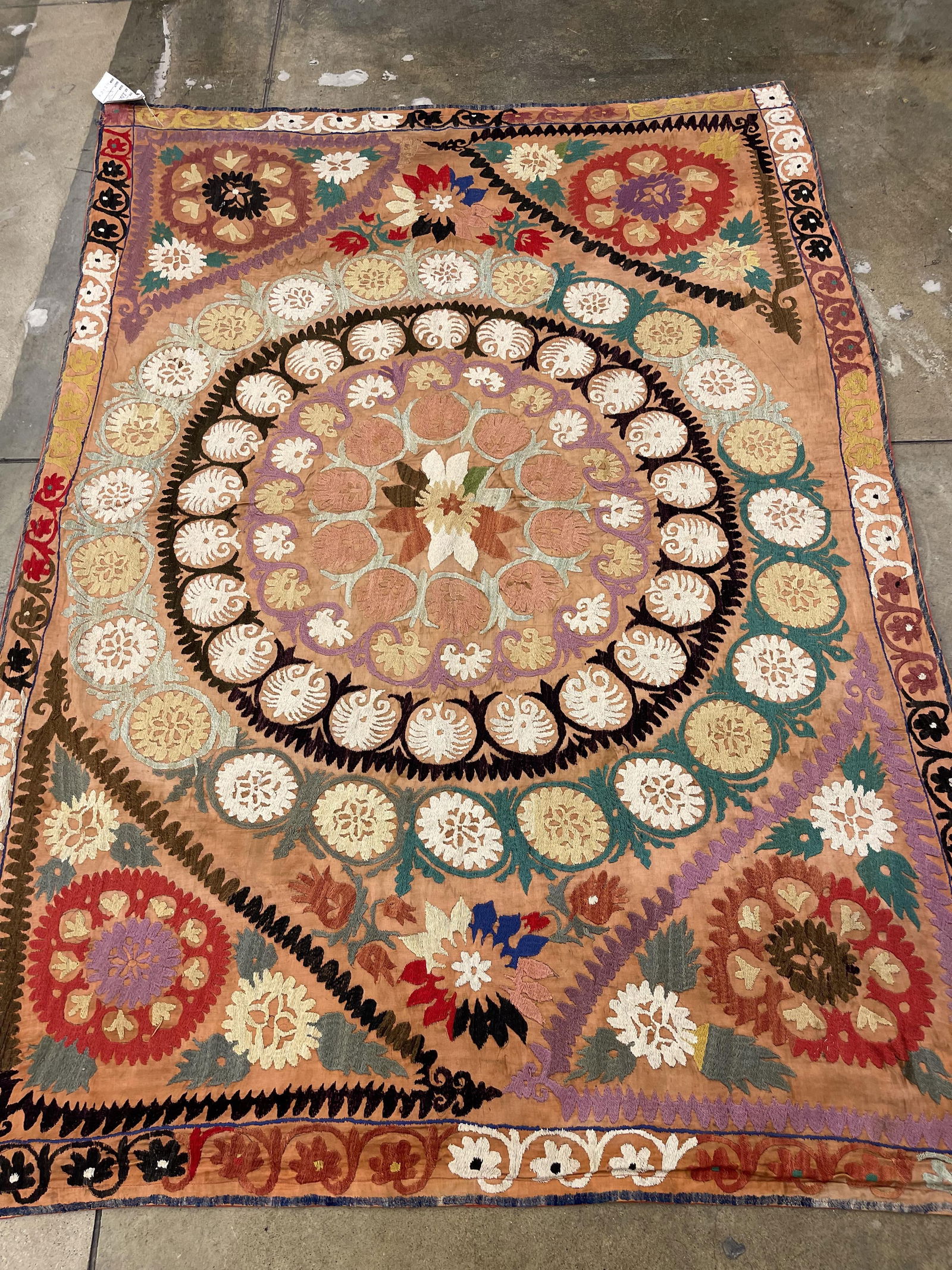 Vintage Suzani Embroidery 4'2'' X 5'9'', Item # 57190 (1 of 7)