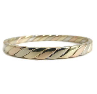 Vintage Italian Tri-Color Bangle Bracelet 14K Yellow White Rose Gold, 19.1 Grams: Vintage Italian Tri-Color Bangle Bracelet 14K Yellow White Rose Gold, 19.1 Grams Make a statement with this gorgeous one-of-a-kind bangle bracelet. Please let us know if you have any questions. Metal: