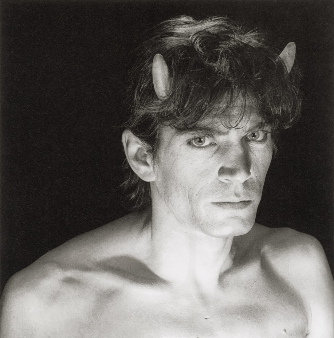 ROBERT MAPPLETHORPE - Self-Portrait (1 of 1)
