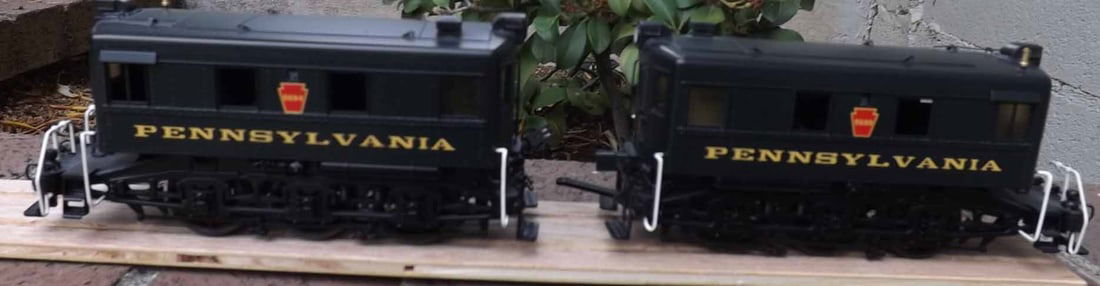 Third Rail O-Scale Pennsylvania B-1 electric locomotives in original boxes.The locos are 2-rail (1 of 7)