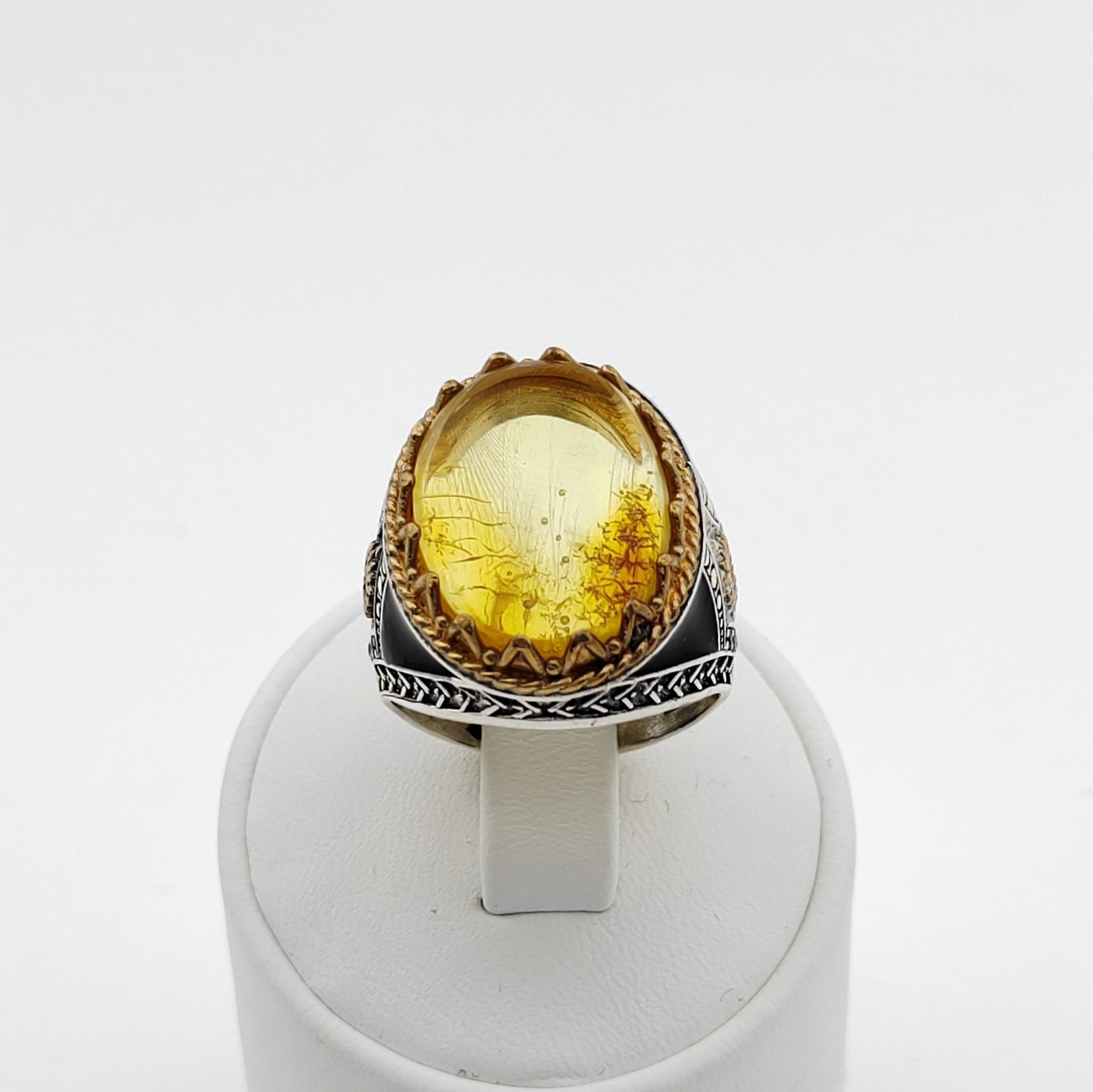 925 Silver Men's Ring with Baltic Amber (1 of 9)