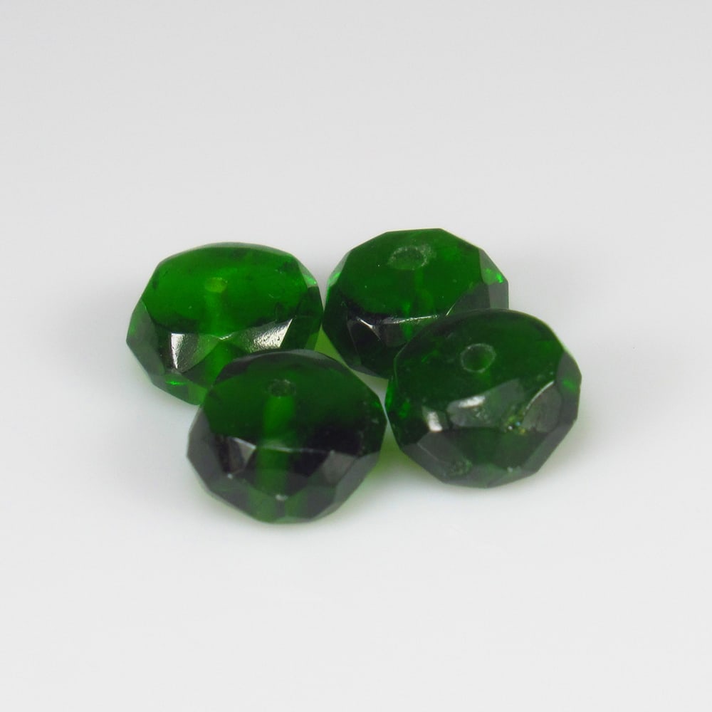 2.66 Ct - Natural Chrome Diopside Beads (1 of 2)