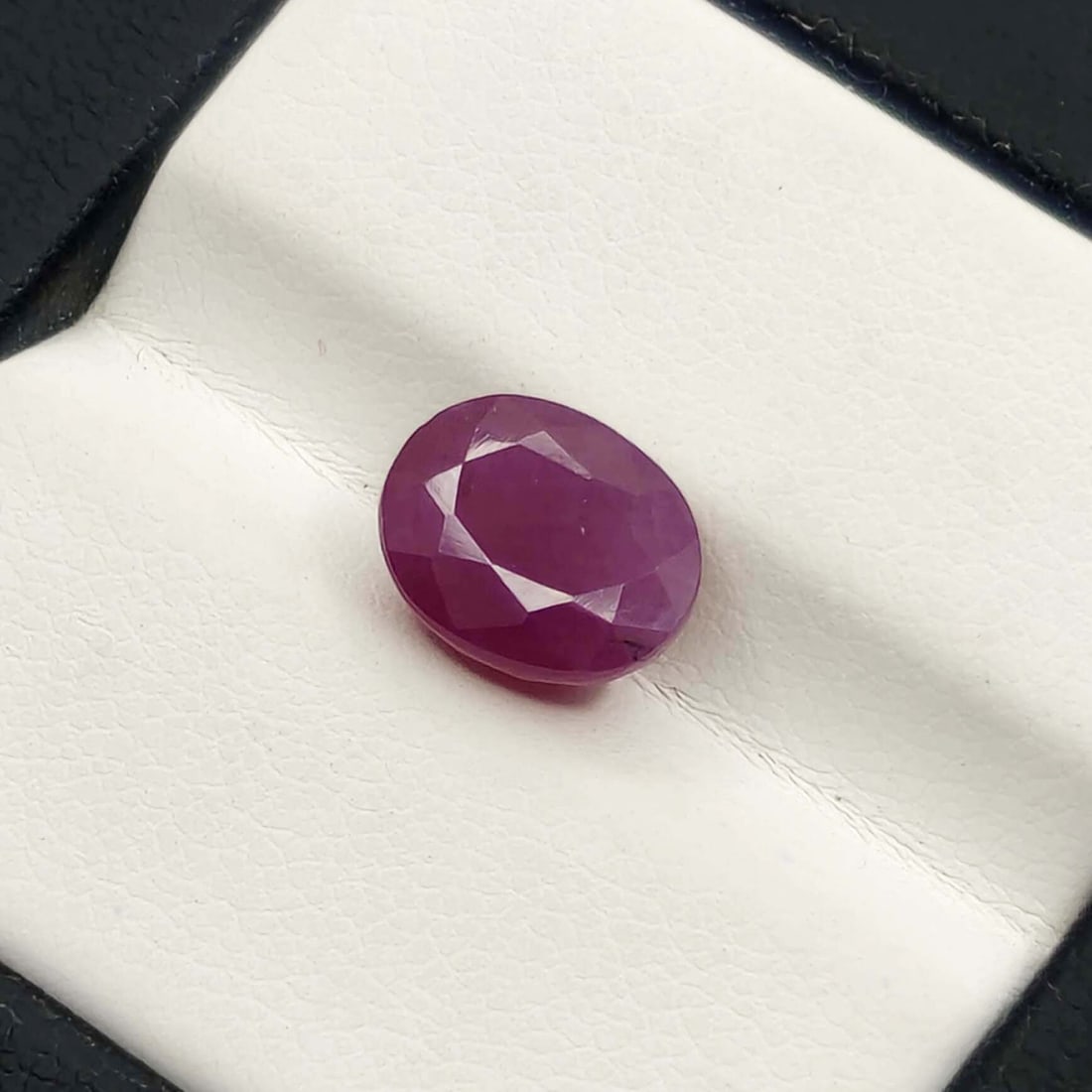 3.80 Ct Natural Unheated Pinkish Red Ruby (1 of 2)