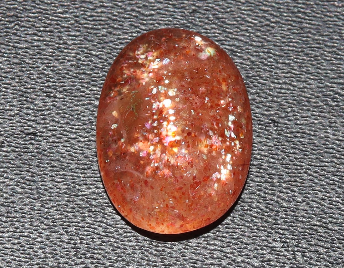 Fabulous " Natural Sunstone " 5.53 Cts Natural Sunstone (1 of 2)